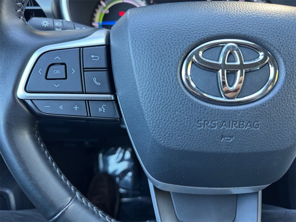 Used 2022 Toyota Highlander XLE image 29