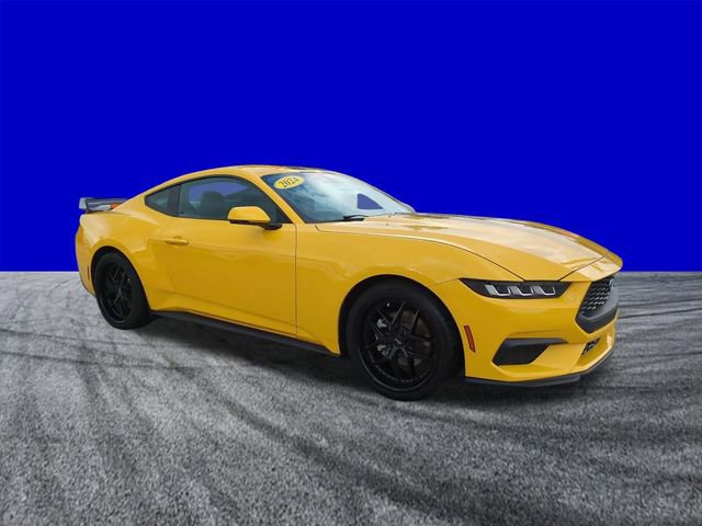 Used 2024 Ford Mustang Premium image 2