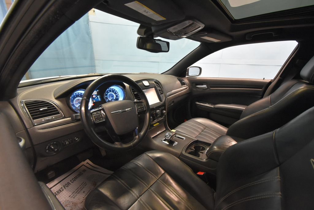 Used 2013 Chrysler 300 S image 2
