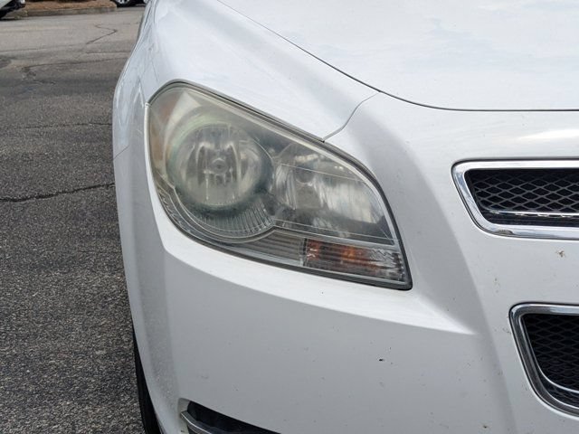 Used 2010 Chevrolet Malibu LT FWD image 10