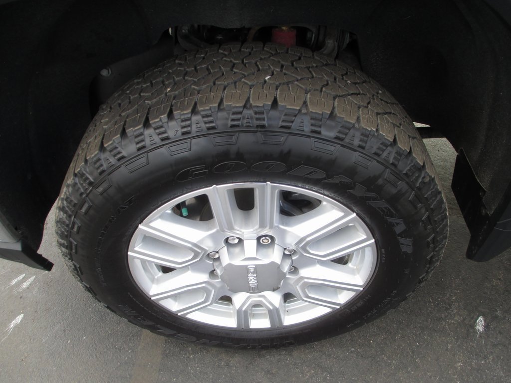 Used 2020 GMC Sierra 2500 SLT w/ SLT Premium Plus Package image 12