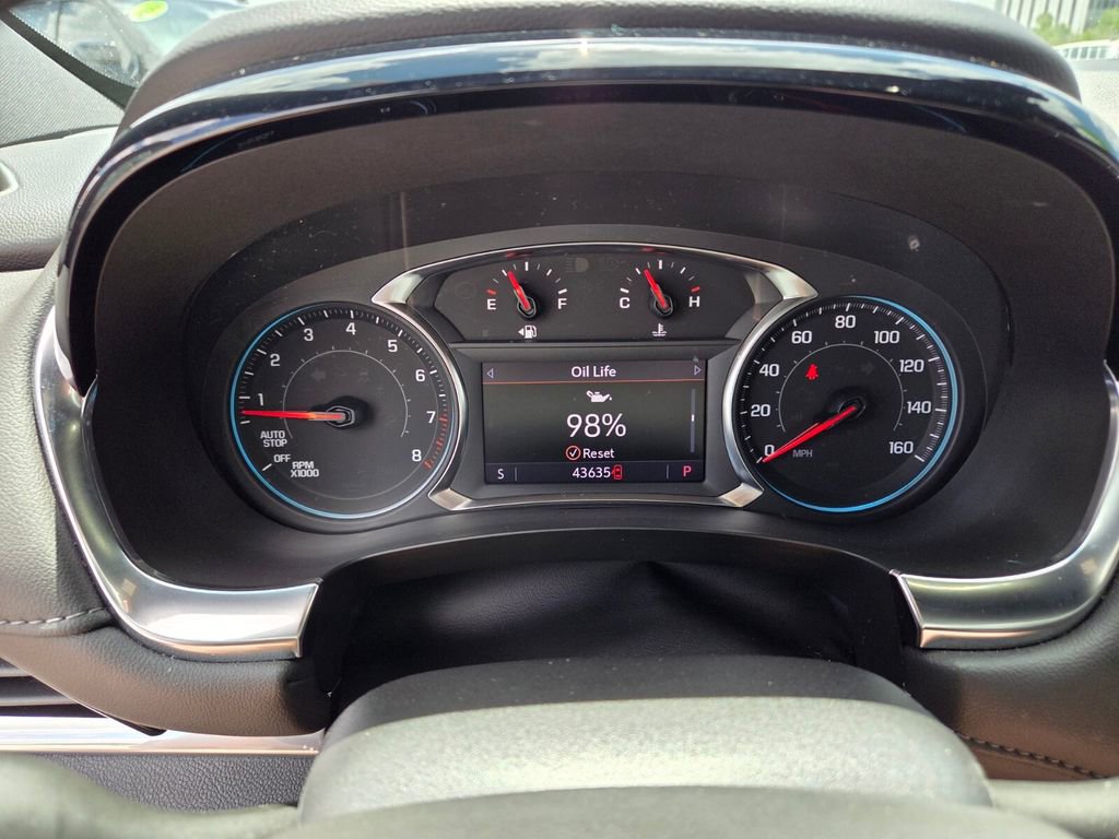 Certified 2023 Chevrolet Traverse LT FWD image 32