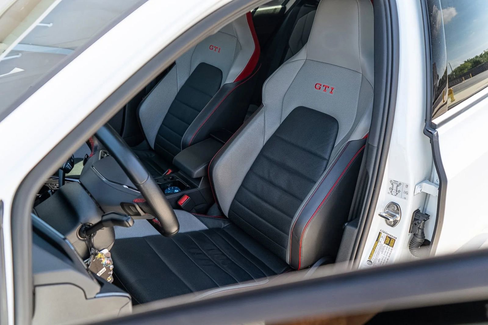 Used 2023 Volkswagen GTI SE w/ SE Leather Package FWD image 18
