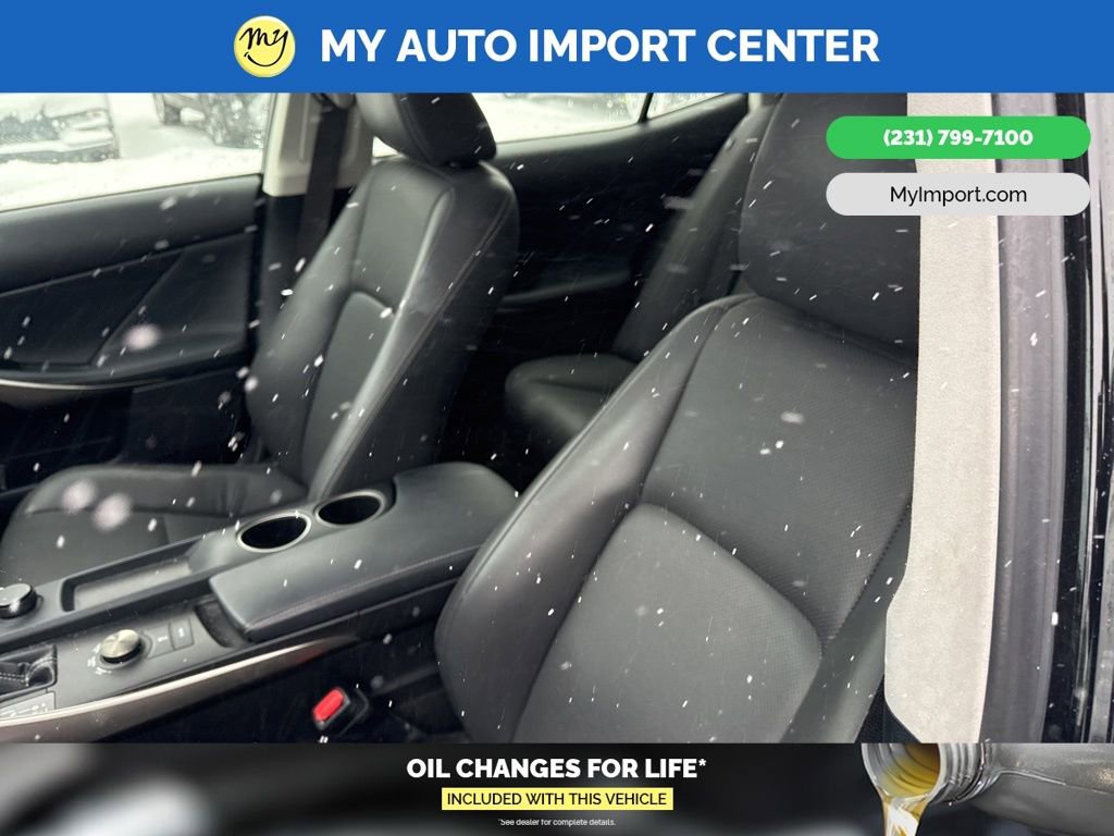 Used 2016 Lexus IS 300 AWD image 7