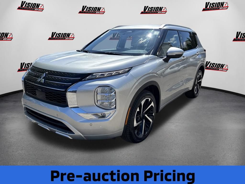 Used 2024 Mitsubishi Outlander SEL