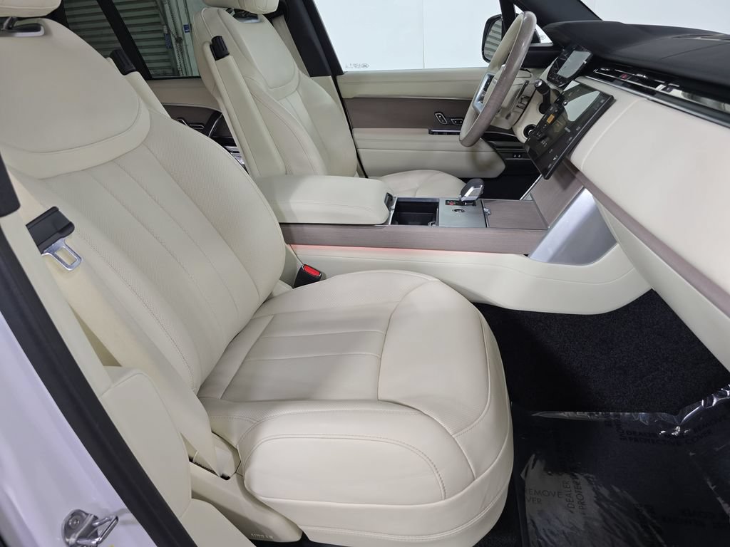 Used 2025 Land Rover Range Rover SE AWD/4WD image 27