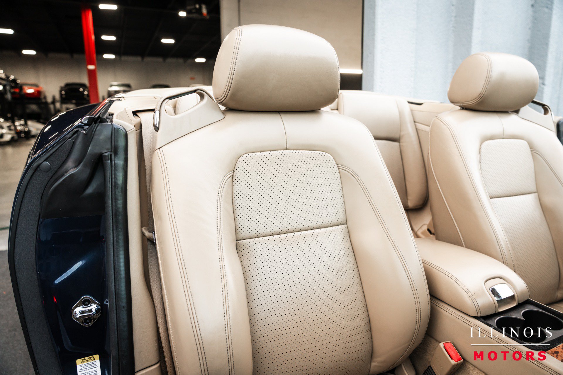 Used 2010 Jaguar XK Convertible RWD image 27
