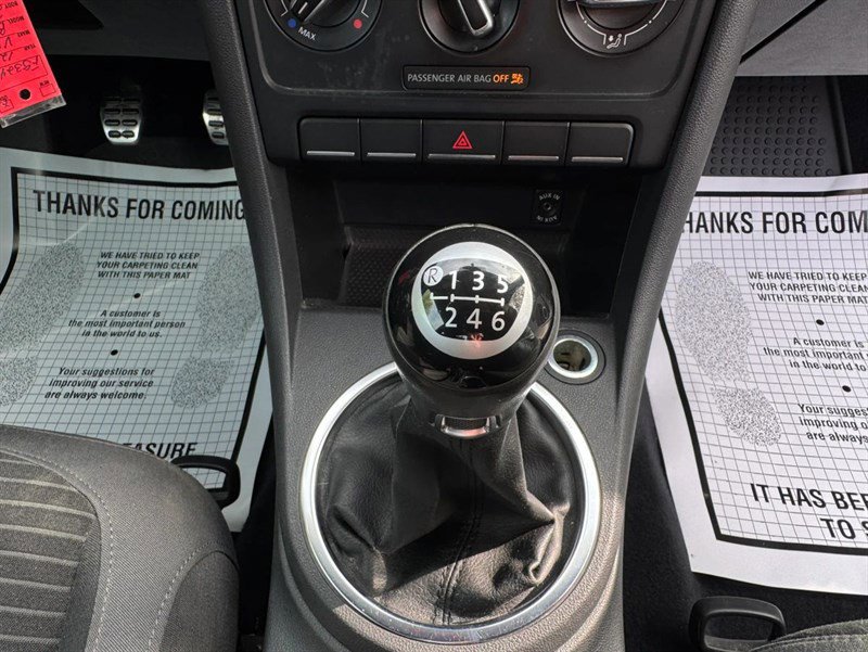 Used 2012 Volkswagen Beetle 2.0T FWD image 14