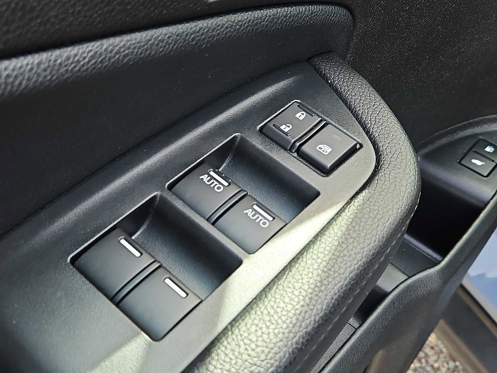 Certified 2022 Honda Pilot Special Edition image 29