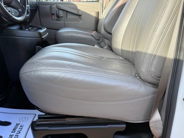 Used 2023 GMC Savana 2500 Work Van w/ Driver Convenience Package image 14