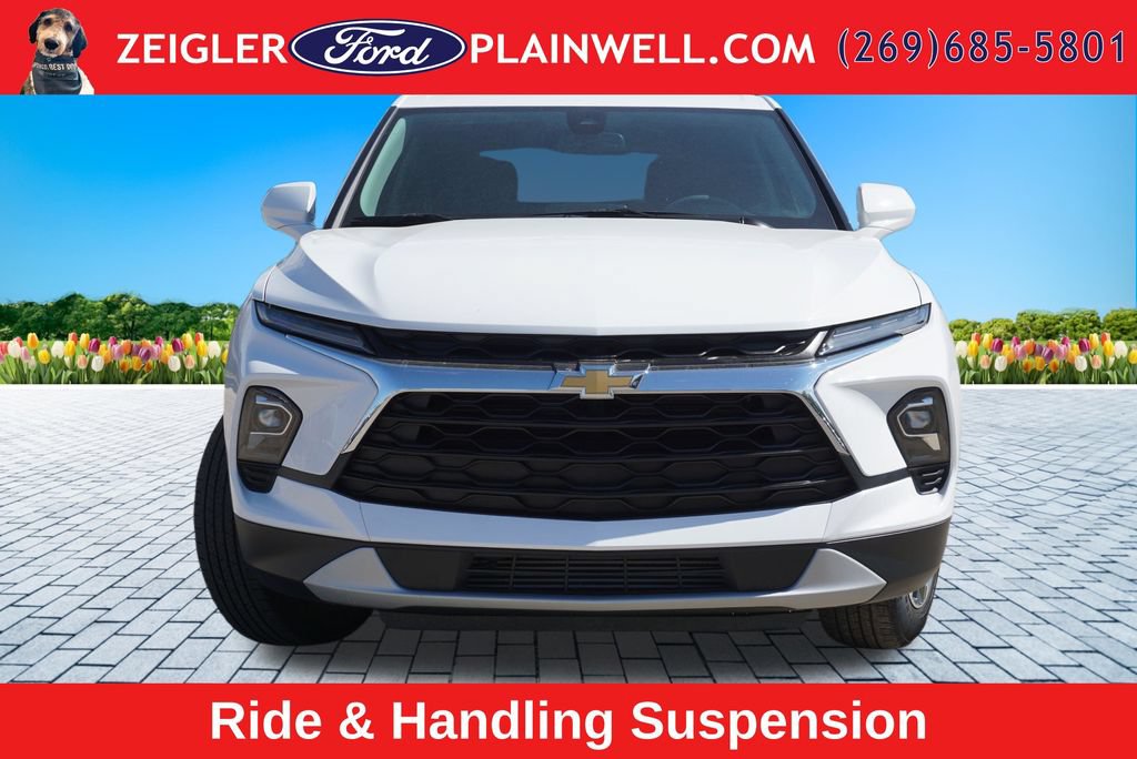 Used 2024 Chevrolet Blazer LT w/ Convenience Package FWD image 8