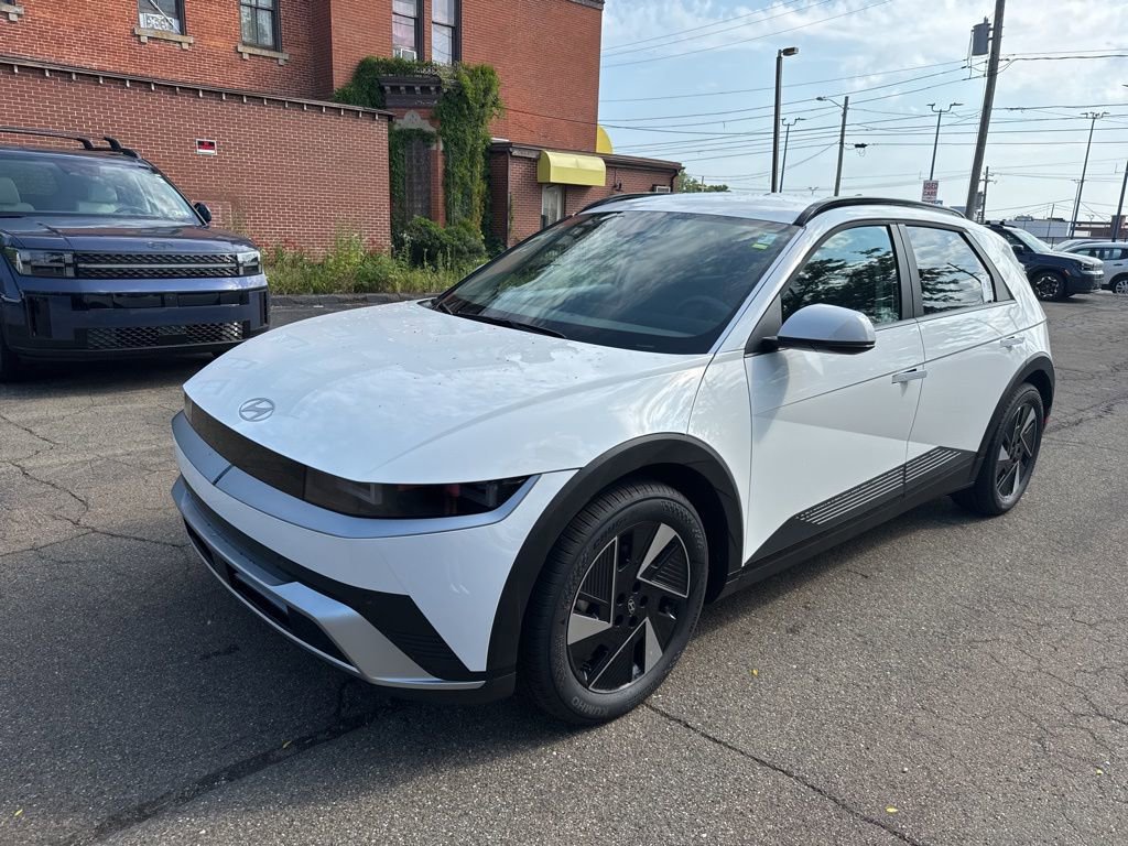 New 2025 Hyundai Ioniq 5 SEL image 3