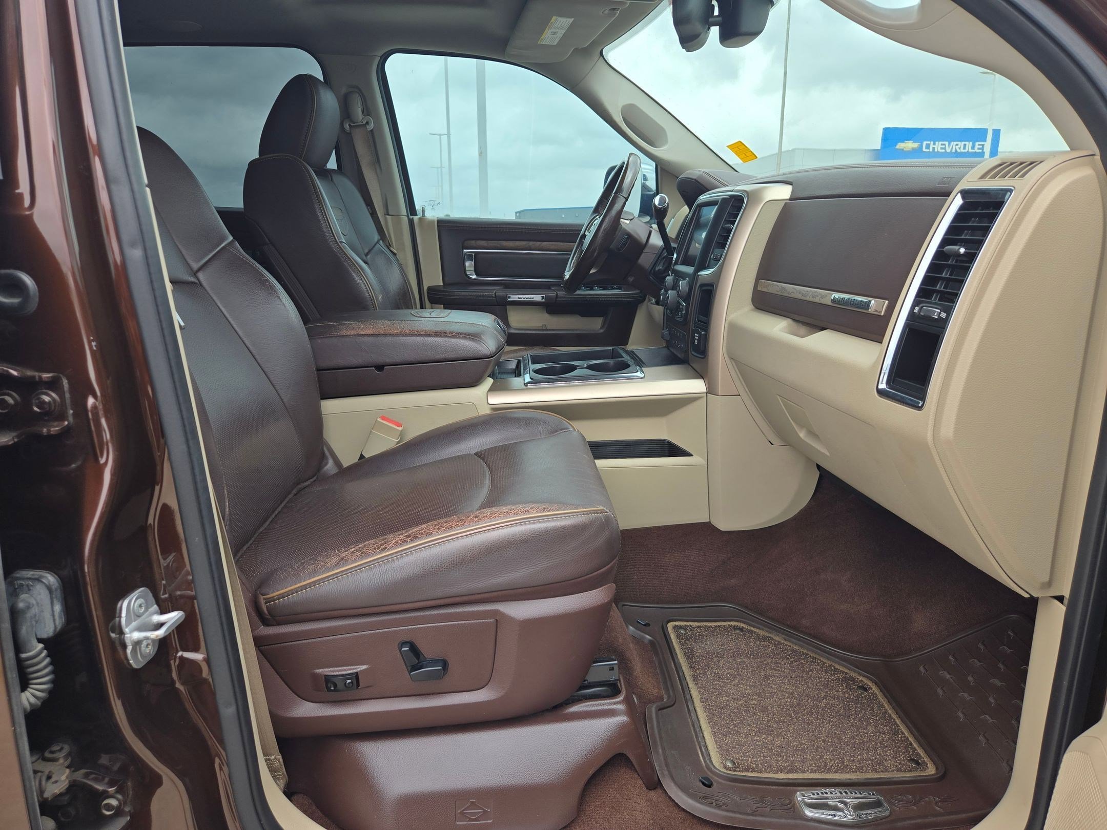 Used 2014 RAM 2500 Longhorn w/ Convenience Group image 18