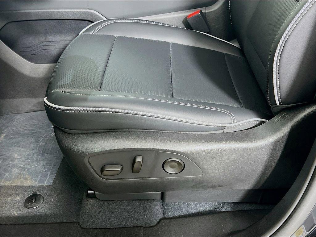 New 2026 Chevrolet Silverado EV LT image 20