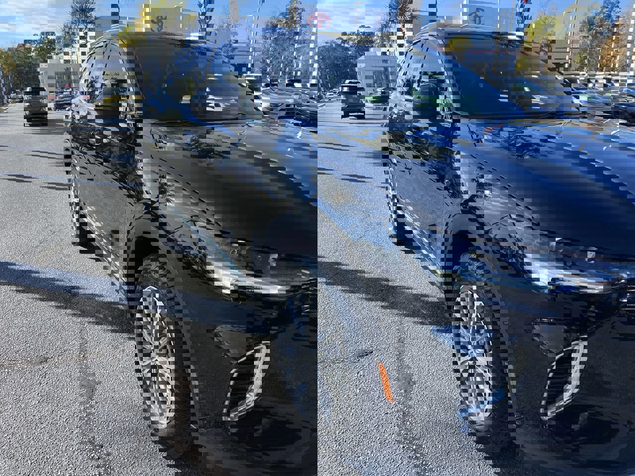 Used 2023 Buick Envision Preferred image 2