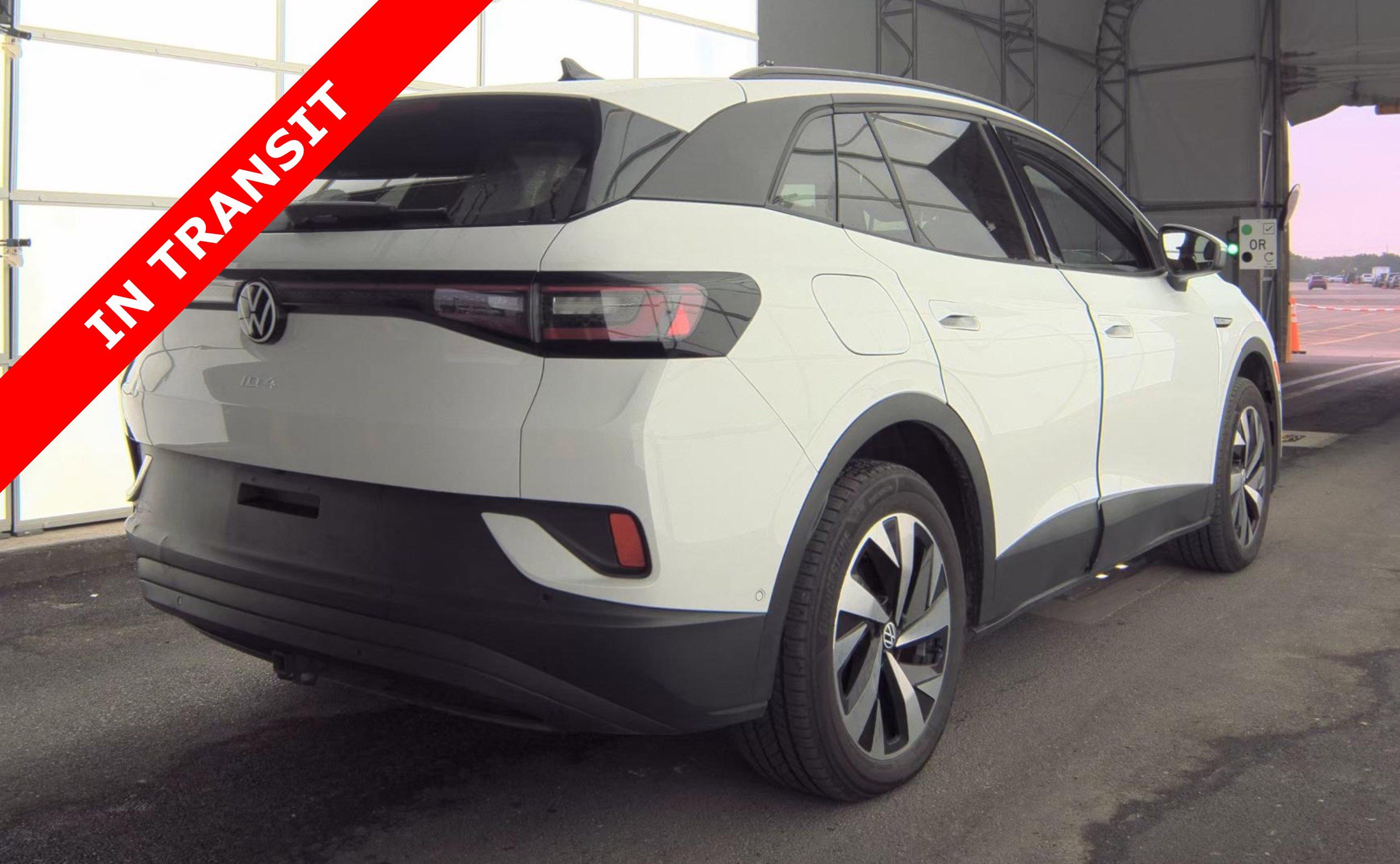 Used 2023 Volkswagen ID.4 Pro AWD/4WD image 5