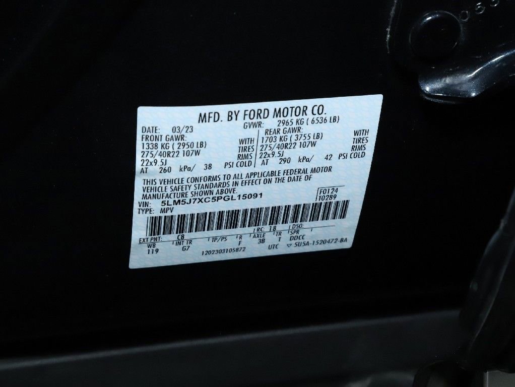 Certified 2023 Lincoln Aviator Reserve w/ Equipment Group 201A image 23