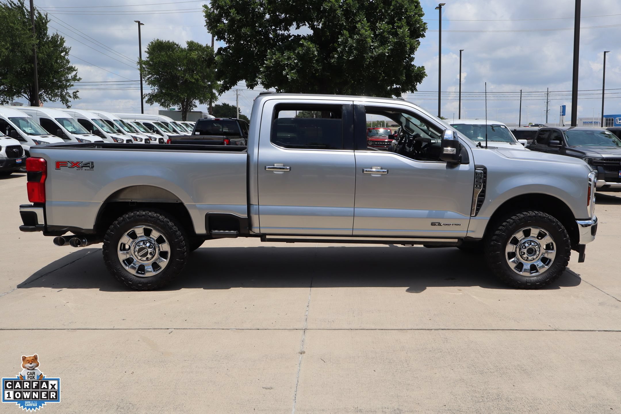 Certified 2024 Ford F350 Lariat w/ Lariat Ultimate Package AWD/4WD image 2