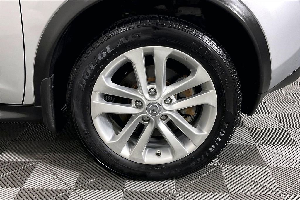 Used 2013 Nissan Juke SV AWD/4WD image 11