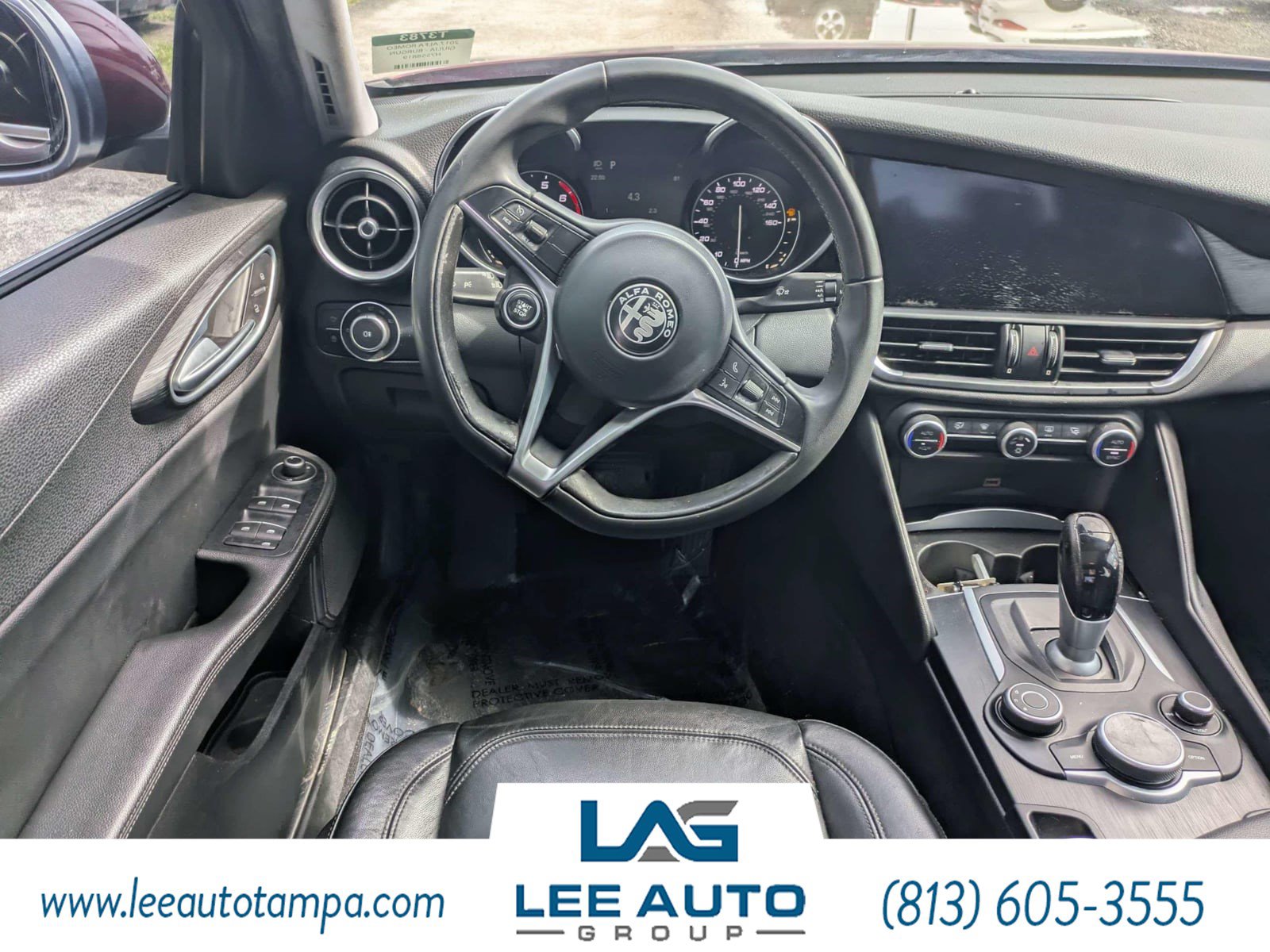 Used 2017 Alfa Romeo Giulia AWD image 14