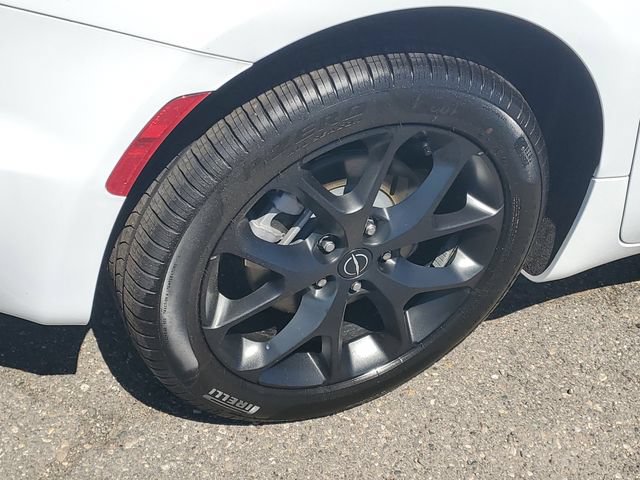 New 2026 Chrysler Pacifica Limited w/ S Appearance Package AWD/4WD image 5