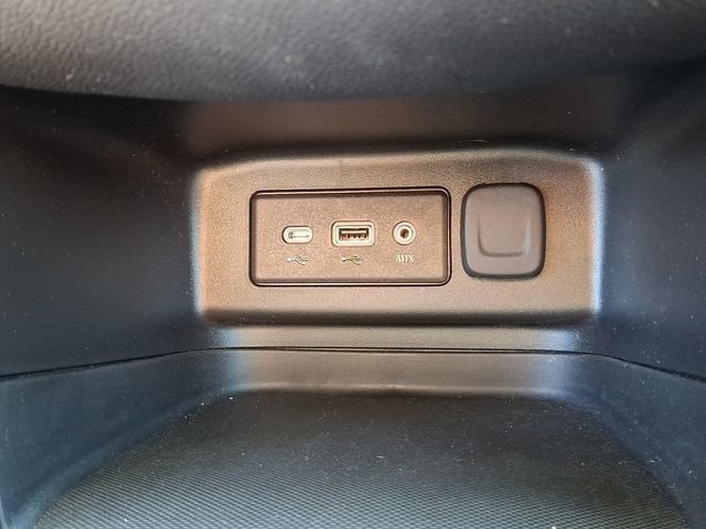 Used 2023 Chevrolet Equinox LT AWD/4WD image 34