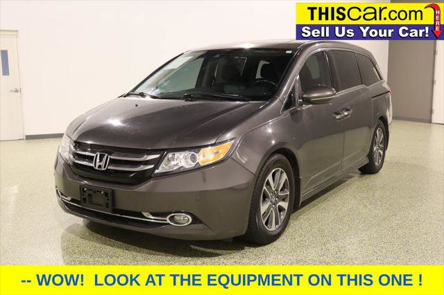 Used 2015 Honda Odyssey Touring Elite image 3