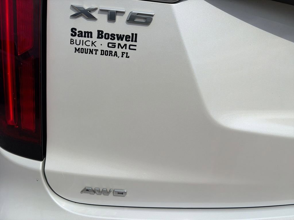 Used 2024 Cadillac XT6 Premium Luxury w/ LPO, Floor Liner Package AWD/4WD image 37