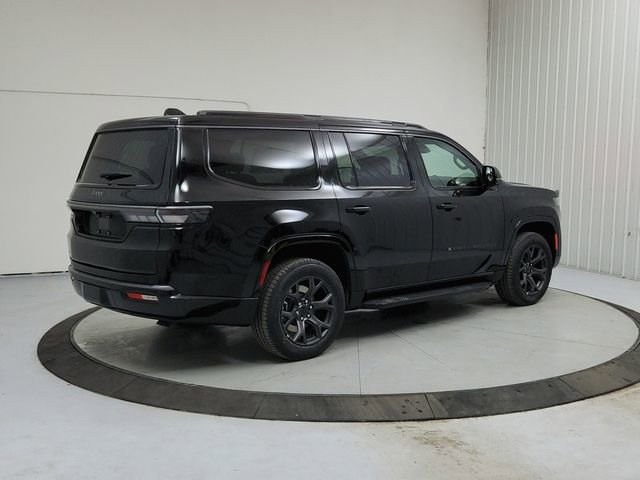 New 2026 Jeep Grand Wagoneer Limited w/ HD Trailer Tow Package image 7