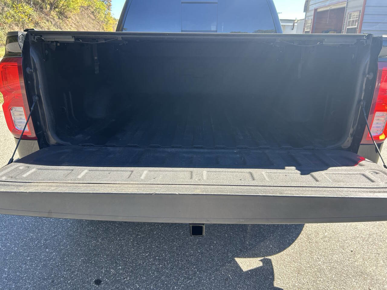 Used 2017 Chevrolet Silverado 1500 LTZ Z71 w/ LTZ Plus Package image 26