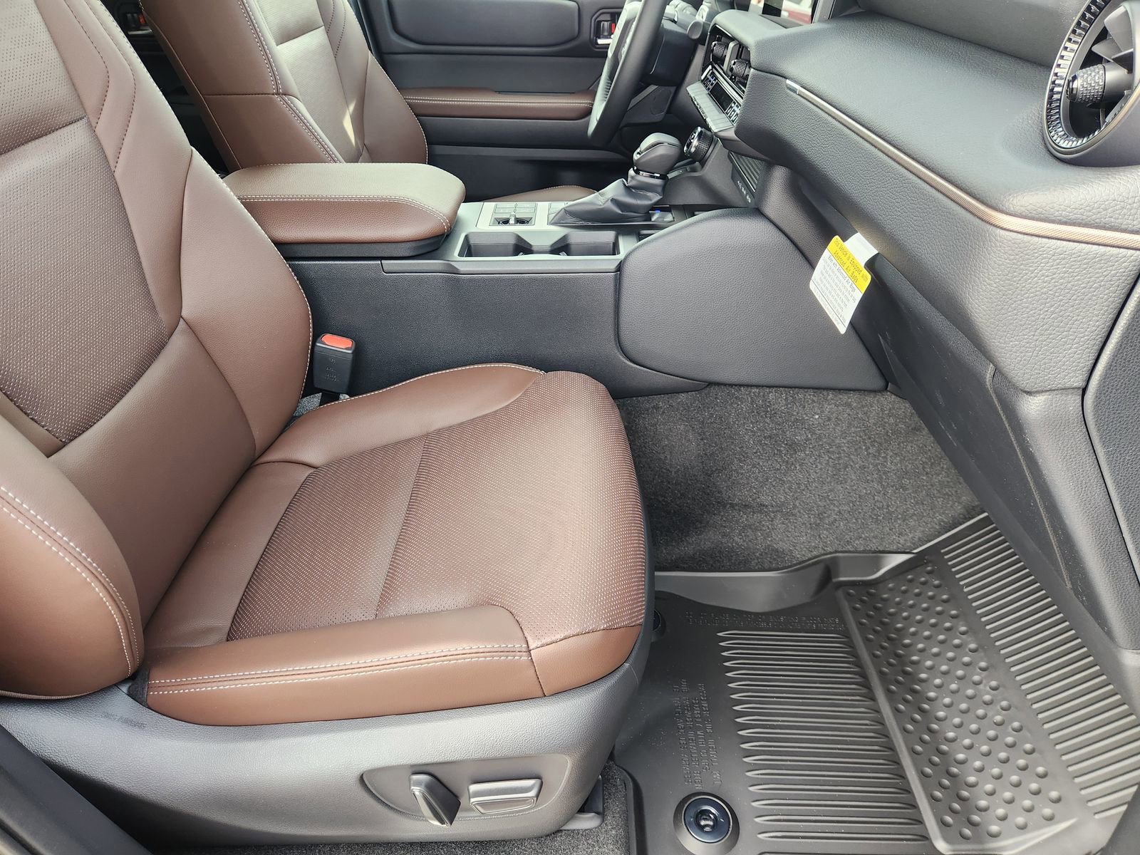 New 2026 Toyota Land Cruiser w/ Premium Package AWD/4WD image 15