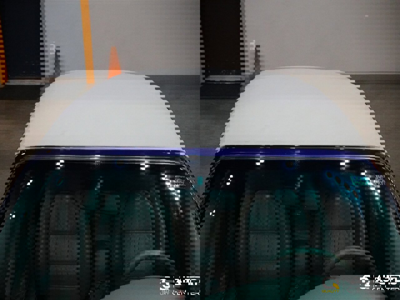 Used 2002 Porsche 911 Carrera 4 image 9