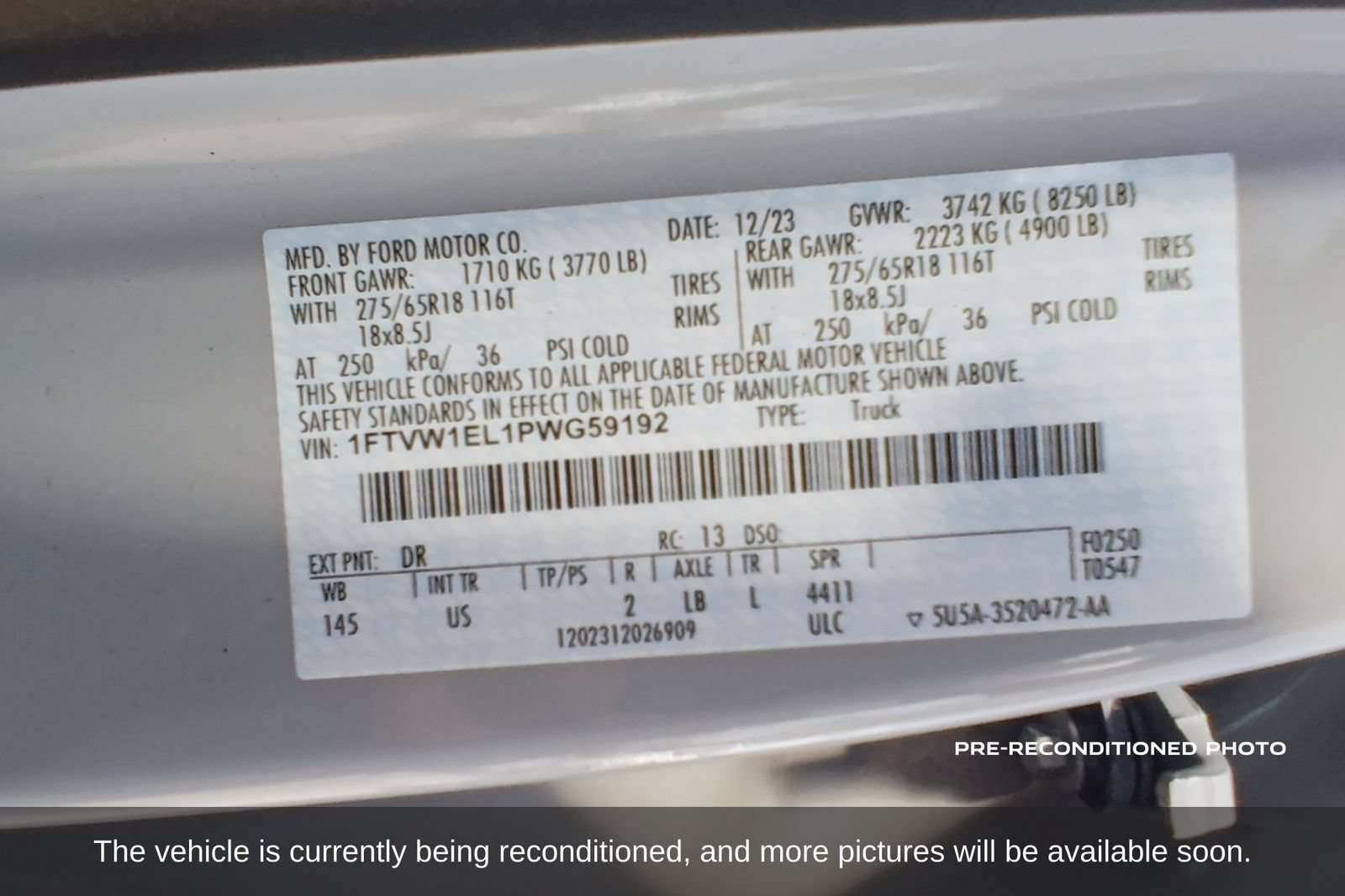 Used 2023 Ford F150 Lightning XLT AWD/4WD image 19