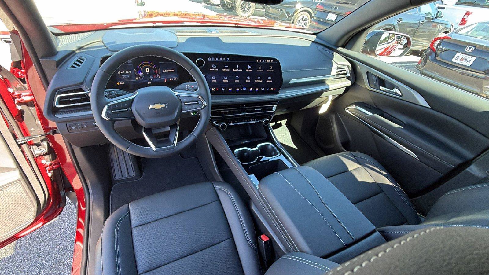 New 2027 Chevrolet Traverse LT w/ Driver Confidence Package FWD image 22