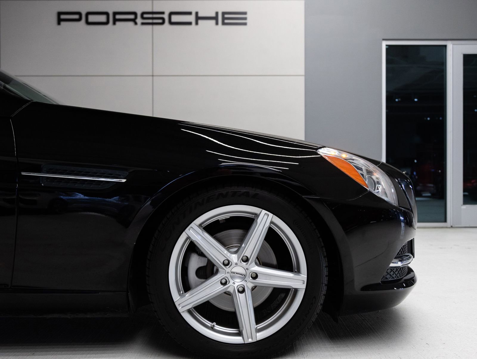 Used 2013 Mercedes-Benz SLK 250 image 13