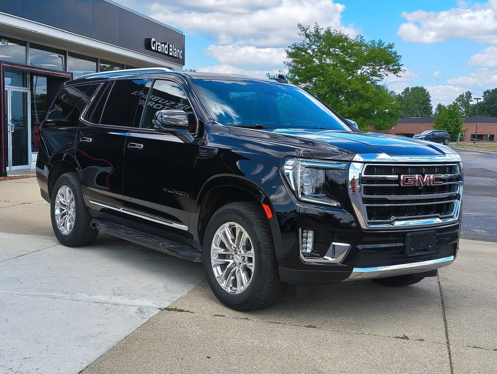 Used 2023 GMC Yukon SLT w/ SLT Luxury Package AWD/4WD image 20
