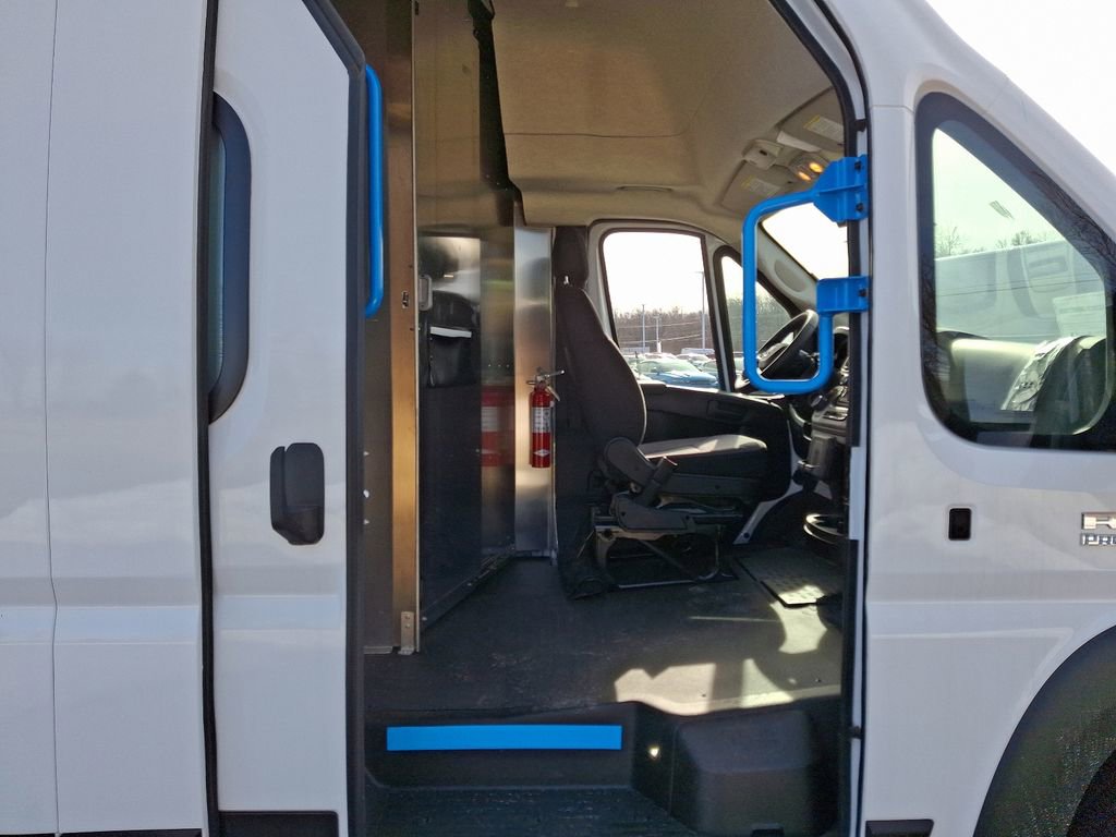 New 2024 RAM ProMaster 3500 w/ Delivery Van Package FWD image 7