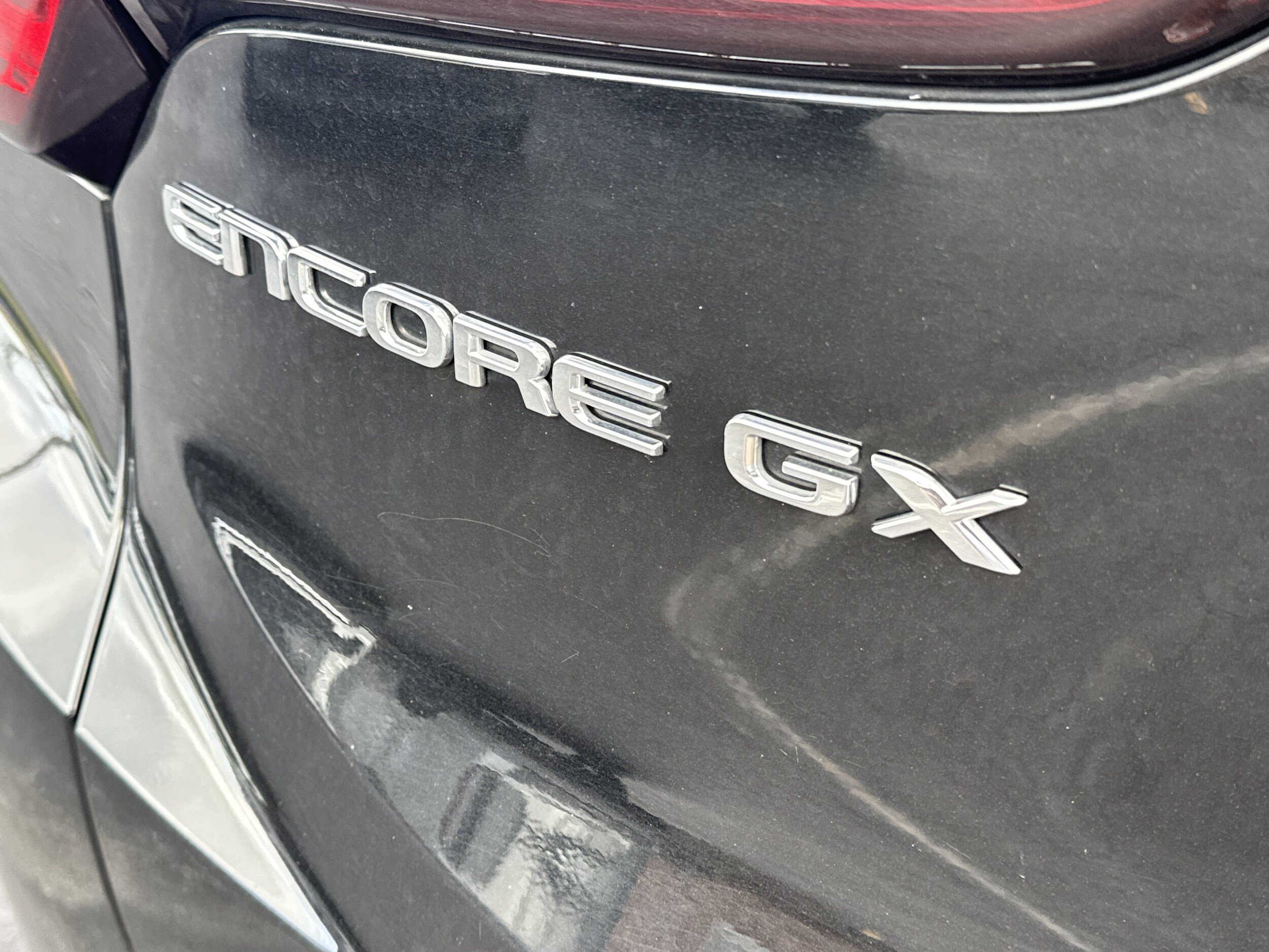 Used 2024 Buick Encore GX Sport Touring w/ Advanced Technology Package FWD image 11