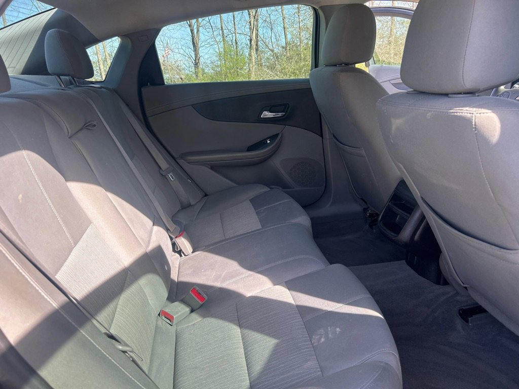 Used 2015 Chevrolet Impala LS image 19