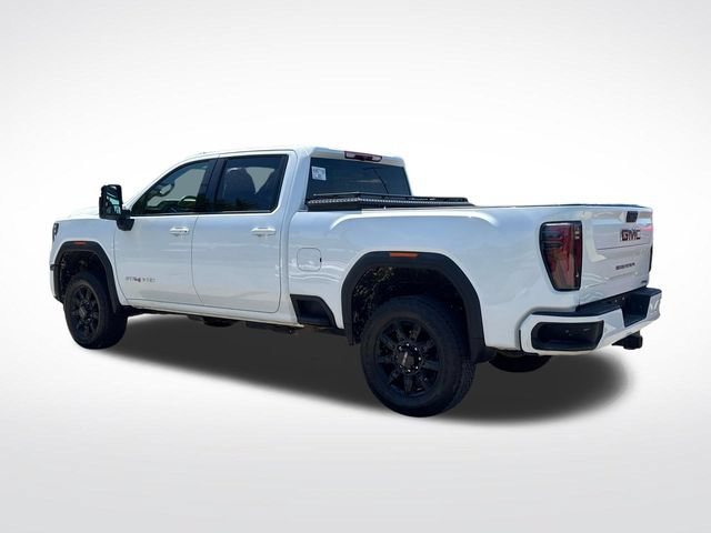 Used 2025 GMC Sierra 2500 AT4 AWD/4WD image 3