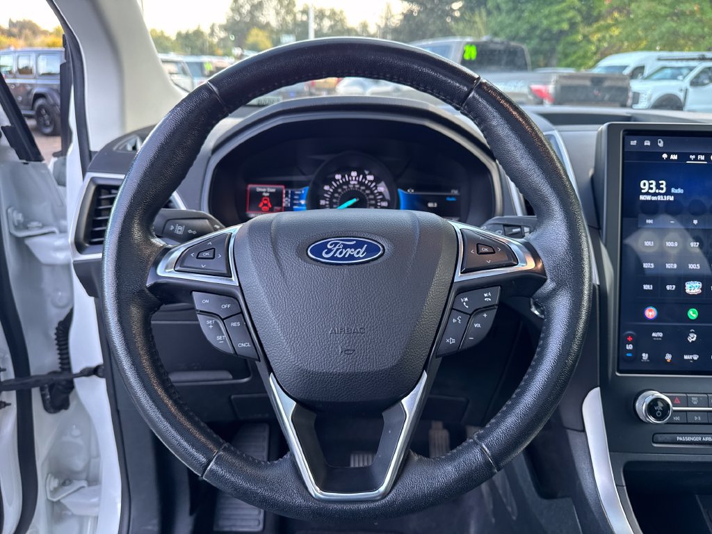 Used 2024 Ford Edge SEL w/ Convenience Package AWD/4WD image 16