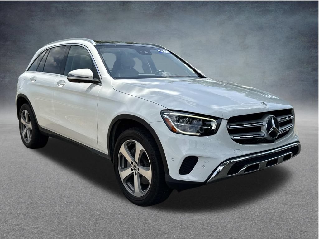 Used 2022 Mercedes-Benz GLC 300 image 4