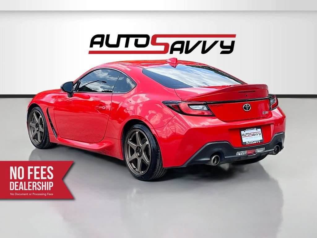 Used 2022 Toyota GR86 Premium RWD image 5