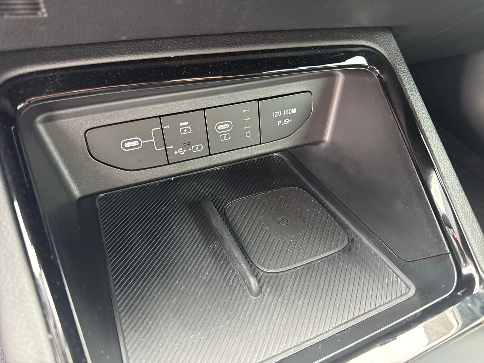 Used 2025 Kia K5 GT-Line w/ GT-Line Premium Package FWD image 33