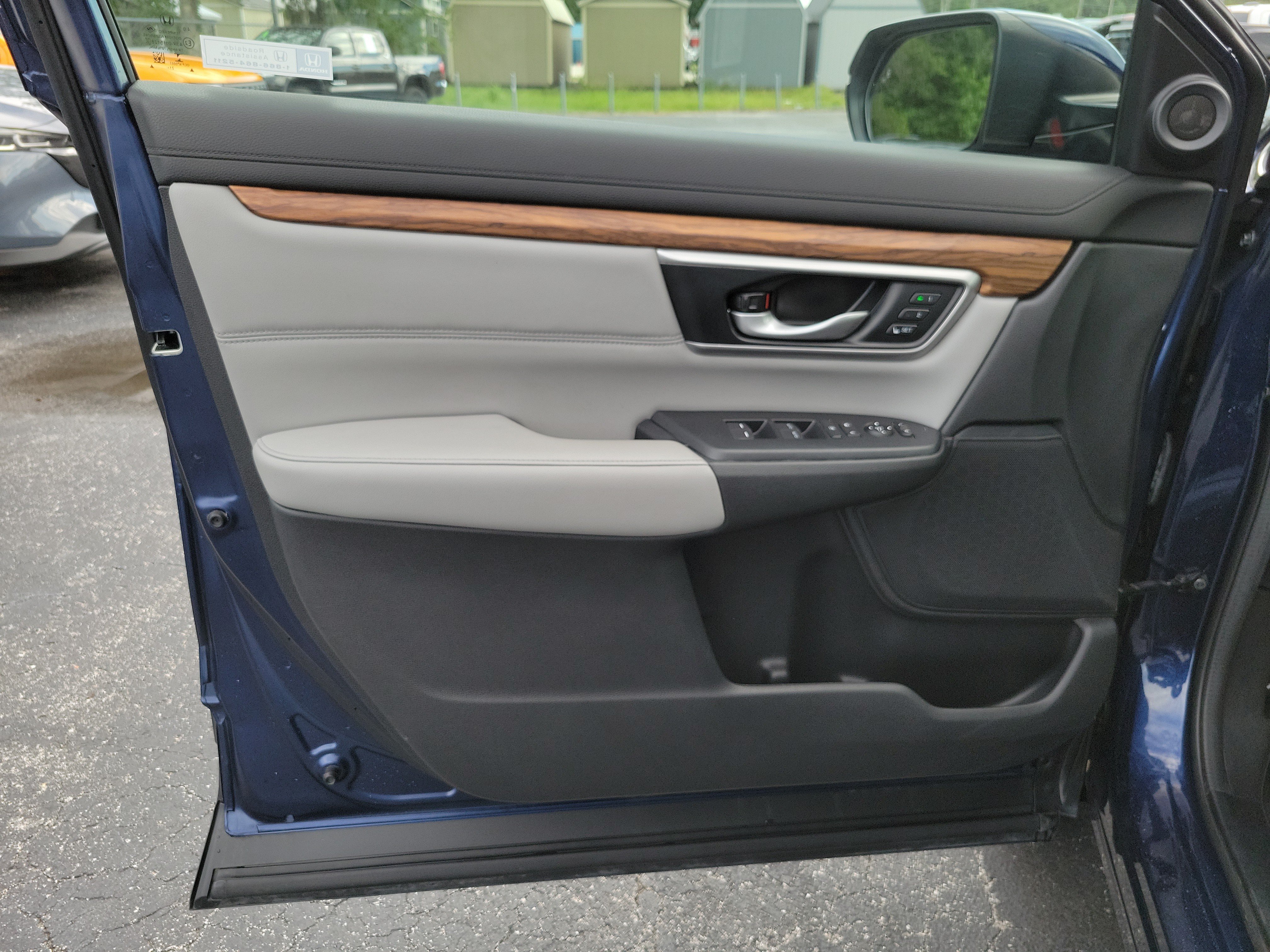 Used 2022 Honda CR-V EX-L image 15