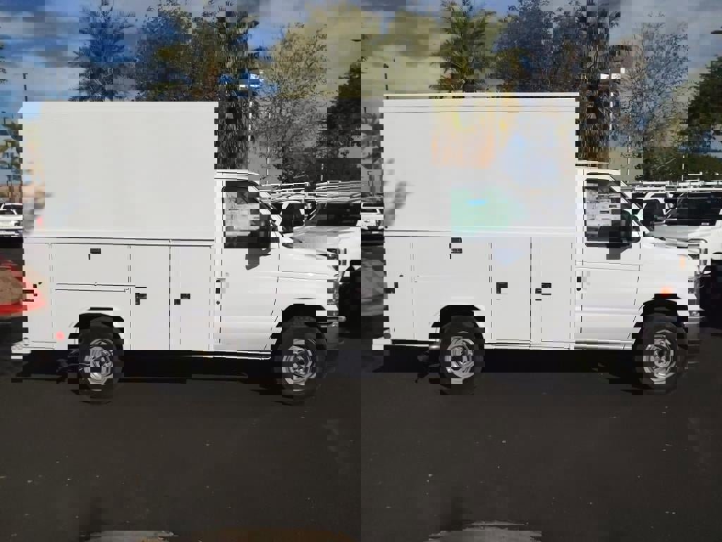 New 2025 Ford E-350 and Econoline 350 Super Duty w/ Power Equipment Group image 3