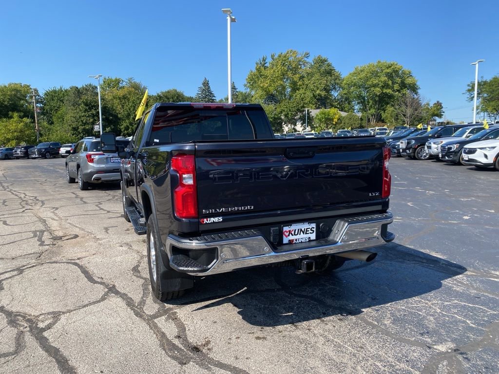 Used 2024 Chevrolet Silverado 2500 LTZ w/ LTZ Plus Package image 7