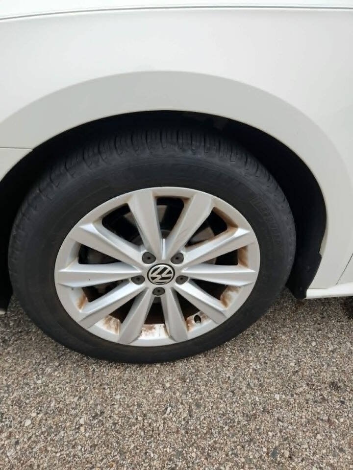 Used 2013 Volkswagen Passat 2.5 SEL Premium FWD image 29