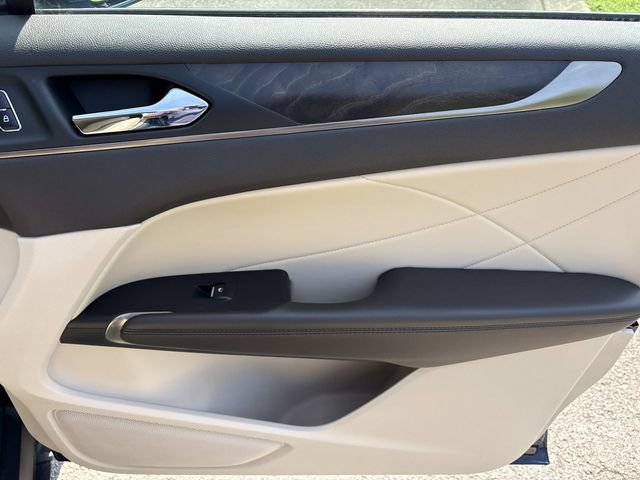 Used 2018 Lincoln MKC Reserve FWD image 22