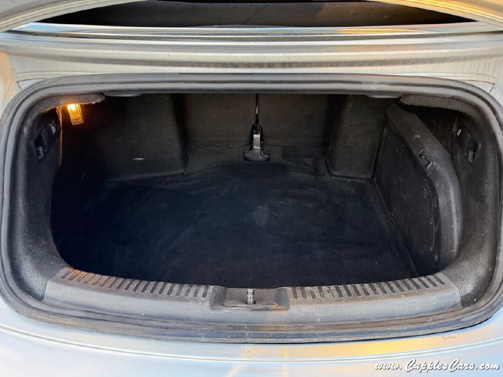 Used 2015 Volkswagen Beetle TDI image 8